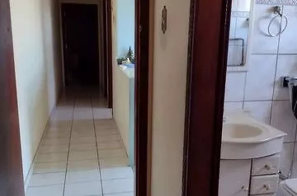 Casa 3 dormitórios - Jardim Mourisco, Taubaté/SP - Foto 3