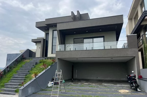 Sobrado com 3 suítes, 320m² de área privativa- Condomínio Santa Mônica, Parque Residencial Maria Elmira em Caçapava/SP - Foto 1