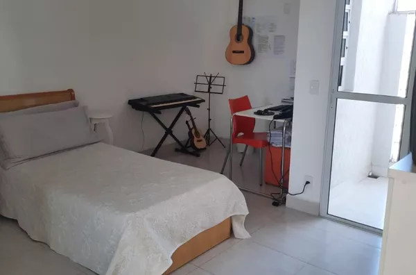 Locação de amplo sobrado no centro de Tremembé - Foto 5