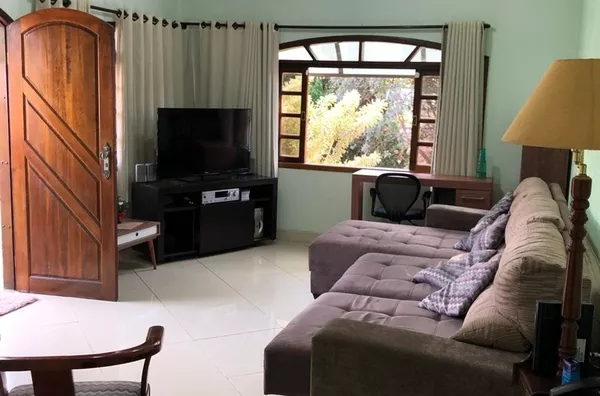 Casa com 2 dormitórios, sendo 1 suíte, 162m²  - Vila das Graças em Taubaté/SP - Foto 2