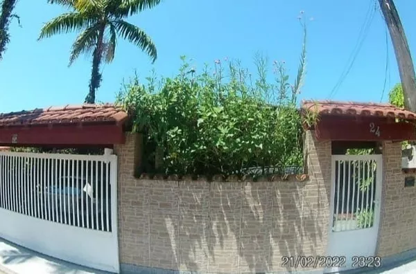 Casa com 4 dormitórios, sendo 2 suítes, 260m² - Foto 1
