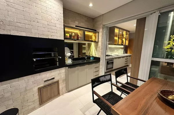 Apartamento à venda com 155m² com 3 suítes - Foto 4