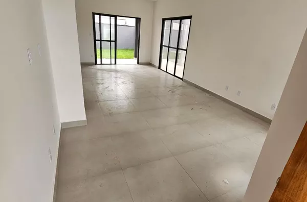 Casa com 3 quartos sendo 1 suíte 134m² - Foto 2