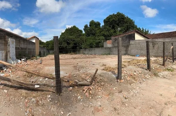 Terreno de 679m² - Foto 2
