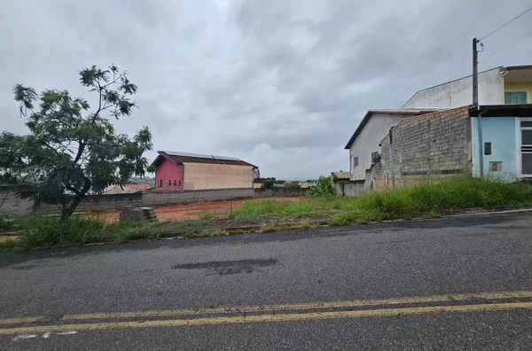 Terreno de 353,97m2  - Jardim Hípica Pinheiro - Foto 1