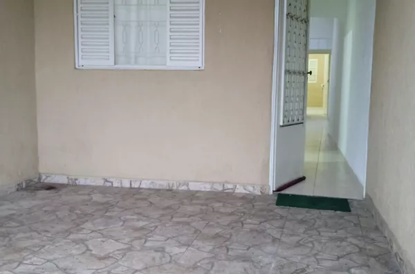 Casa à venda com 2 dormitórios - Foto 1