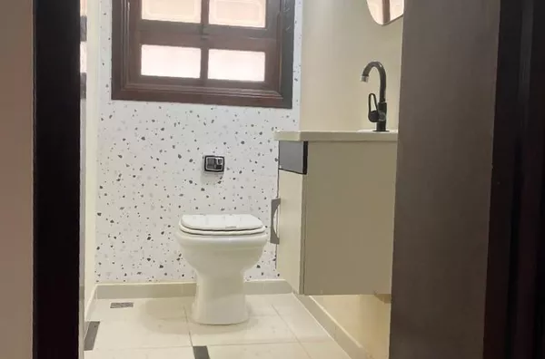 Sobrado com 3 dormitórios- 300m²- Jabuticabeiras - Foto 4
