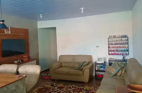 Casa à venda com 2 dormitórios. - Foto 2
