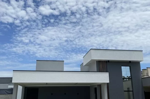 Casa com 3 dormitorios - 170m - Foto 1