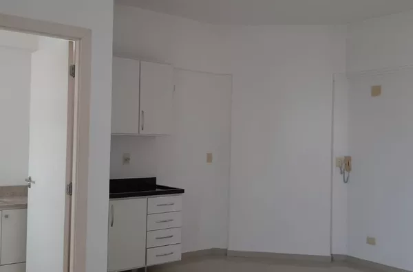 kitnet com sacada - 35m² - Foto 2