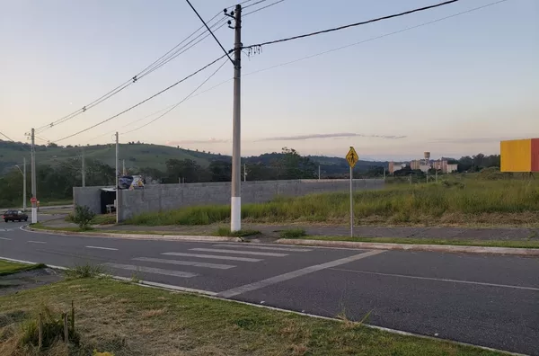 Terreno de 662m² - Foto 5