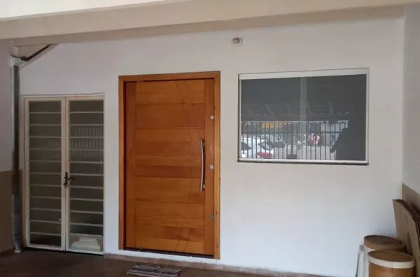 Casa à venda com 150m² com 2 dormitórios sendo 1 suíte. - Foto 2