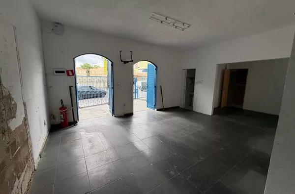 Casa para locação - 240m² - Foto 1