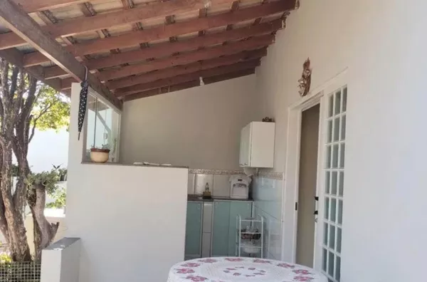 Casa com 3 quartos sendo 1 suíte 138m2 - Foto 2