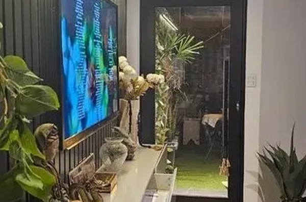 Sobrado com 4 dormitórios, sendo 3 suítes, 100m² de área privativa - Itaguá, em Ubatuba/SP - Foto 3