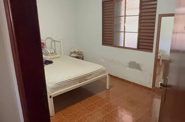 Casa 3 dormitórios sendo 1 suíte 120 m² - Jardim Sônia Maria Taubaté-SP - Foto 3
