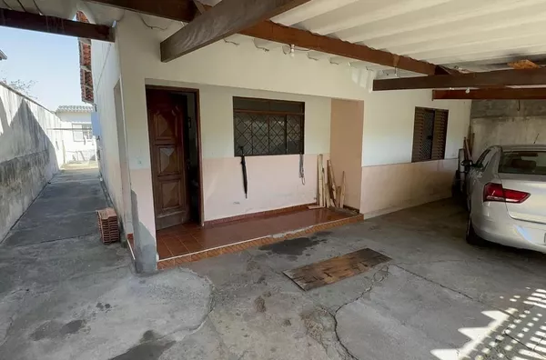 Casa 3 dormitórios sendo 1 suíte 120 m² - Jardim Sônia Maria Taubaté-SP - Foto 1