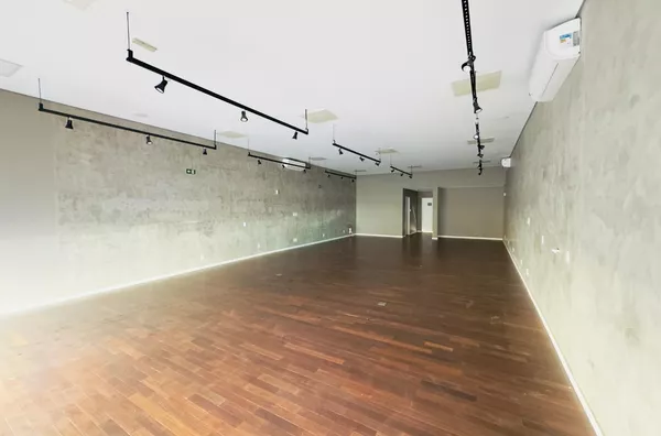 Ponto comercial 180m² de área total - Centro em Taubaté/SP - Foto 2