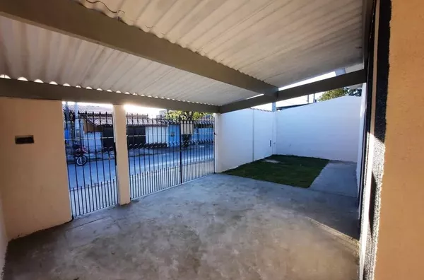 Casa 2 dormitórios, sendo 1 suíte, 95,53m² - Jardim Gurilândia em Taubaté /SP - Foto 3