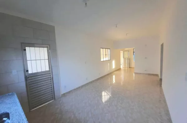 Casa 2 dormitórios, sendo 1 suíte, 95,53m² - Jardim Gurilândia em Taubaté /SP - Foto 6