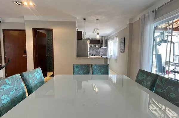 Sobrado com 3 dormitórios, sendo 1 suíte, 180m² - Foto 5