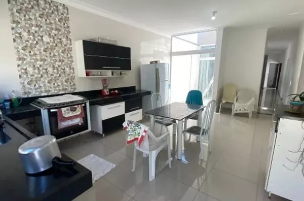 Casa com 3 quartos sendo 1 suíte - 159m² - Foto 5
