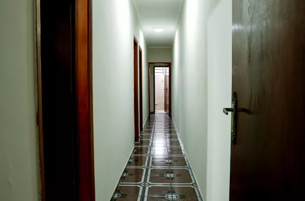 Casa com 3 quartos sendo 1 suíte - 153m² - Foto 4