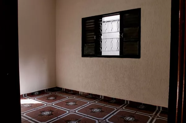 Casa com 3 quartos sendo 1 suíte - 153m² - Foto 6