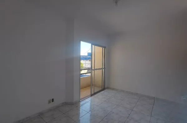 Apartamento com 3 dormitórios - 72m² - Foto 3