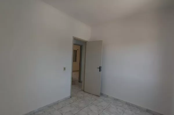 Apartamento com 3 dormitórios - 72m² - Foto 6