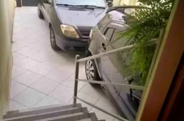 Casa 3 Dormitórios com suíte - 120m² - Foto 1