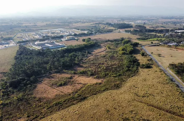 Terreno Industrial de 170.000m² - Parque Industrial do Una, Taubaté/SP. - Foto 2