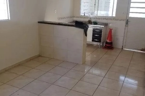 Sobrado com 3 dormitórios, sendo 1 suíte, 117m² - Foto 4