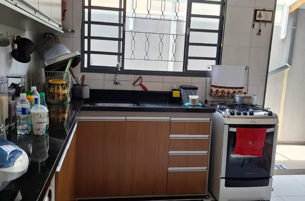 Casa com 3 dormitórios sendo 1 suíte no Bairro Novo Horizonte - Foto 3