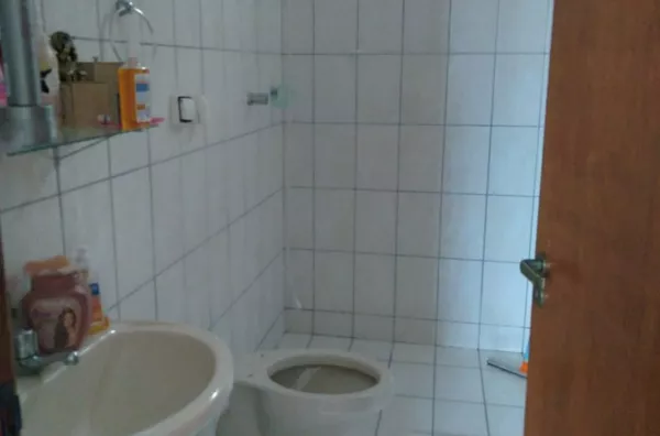 Sobrado com 4 dormitórios  e edicula à venda, com 252 m² - ANALISA PERMUTA POR TERRENO, SITIO OU CHACARA - Foto 5