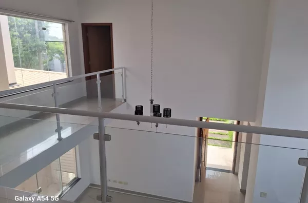 Sobrado com 4 quartos e 2 suítes - 234m² - Foto 5