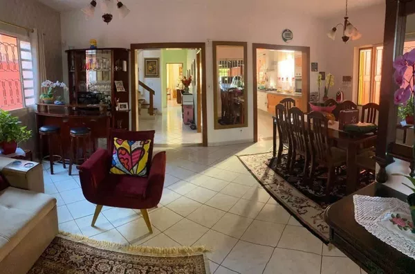 Casa com 3 suítes - 345m² - Foto 3