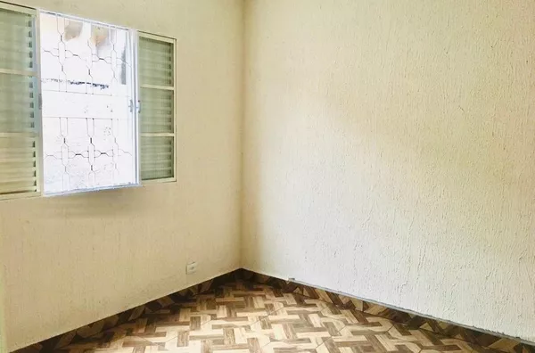 Casa com 2 dormitórios - 320m² - Foto 5