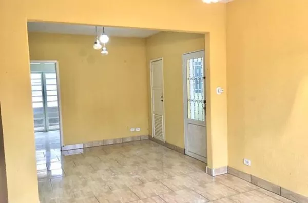 Casa com 2 dormitórios - 320m² - Foto 3