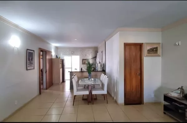 Casa com 3 quartos sendo 1 suíte - 124m² - Foto 1