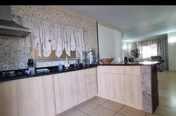 Casa com 3 quartos sendo 1 suíte - 124m² - Foto 4