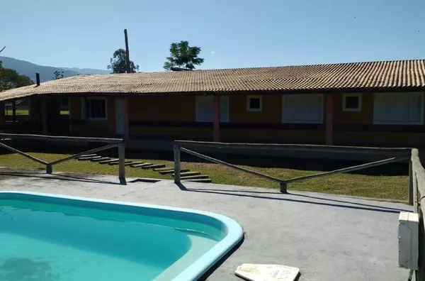 Chácara 3 dormitórios, sendo 1 suíte, 1640m² - Mandú, Pindamonhangaba/SP - Foto 1