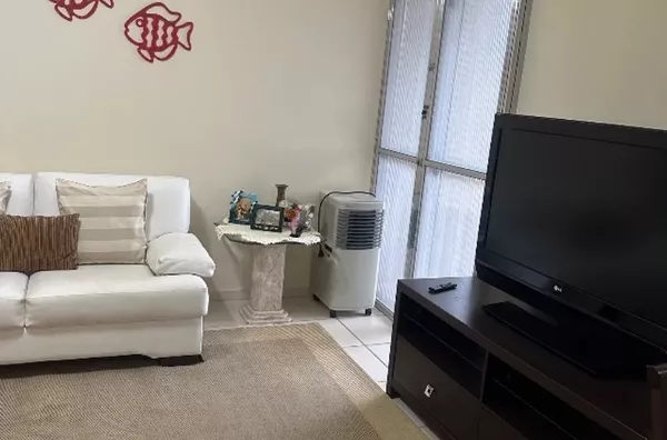 Apartamento com 2 dormitórios, sendo 1 suíte, 69m² - Condomínio Villagio de Maranduba VII - Foto 2