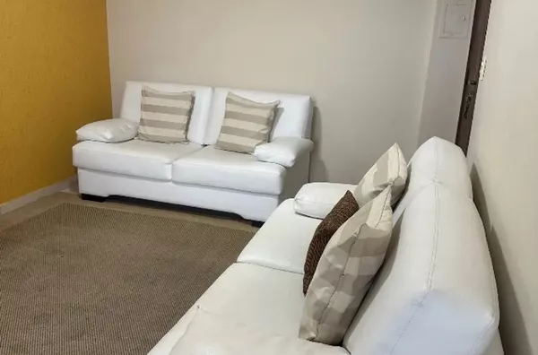 Apartamento com 2 dormitórios, sendo 1 suíte, 69m² - Condomínio Villagio de Maranduba VII - Foto 3