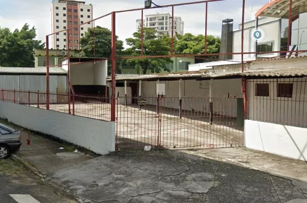 Ponto Comercial com 2 galpões - 608m² - Foto 5