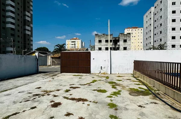 Terreno de 1.000m² - Foto 2