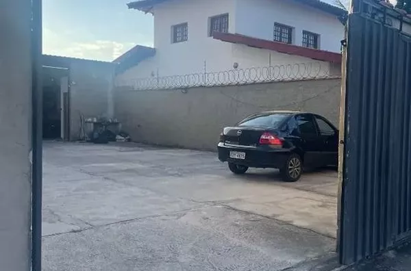 Galpão Comercial 250m² - Jardim Ana Emília, Taubaté/SP - Foto 4