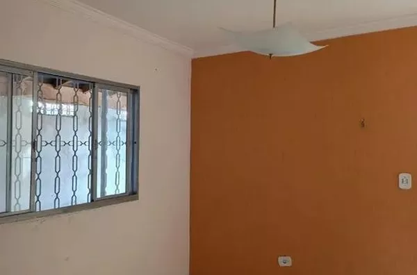 Casa 2 dormitórios - Parque São Cristóvão, Taubaté/SP - Foto 3