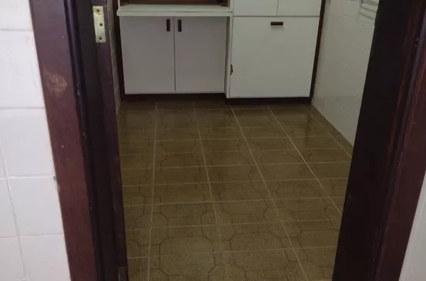 Apartamento com 3 dormitórios - 186m² - Foto 6