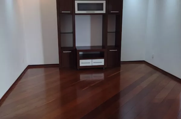 Apartamento com 3 dormitórios - 186m² - Foto 2